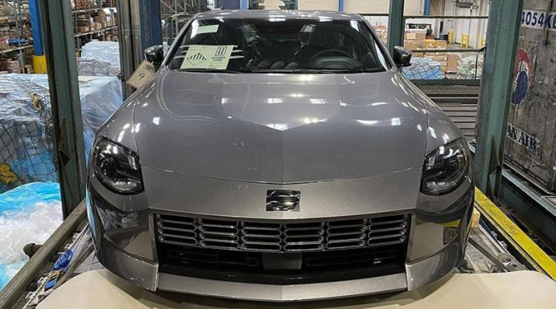 Серийният Nissan Z беше напълно разкрит
