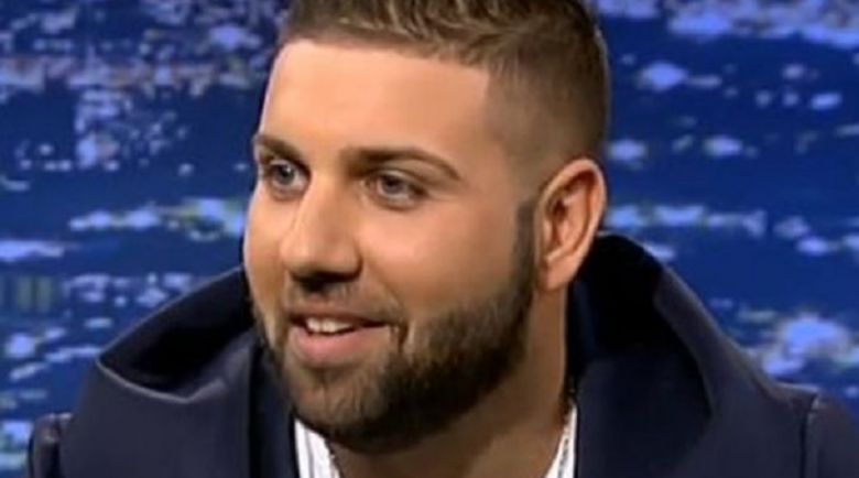 Мистерия: Поп-фолк певецът Ангел издъхна в „Исул“ – 1chas.BG