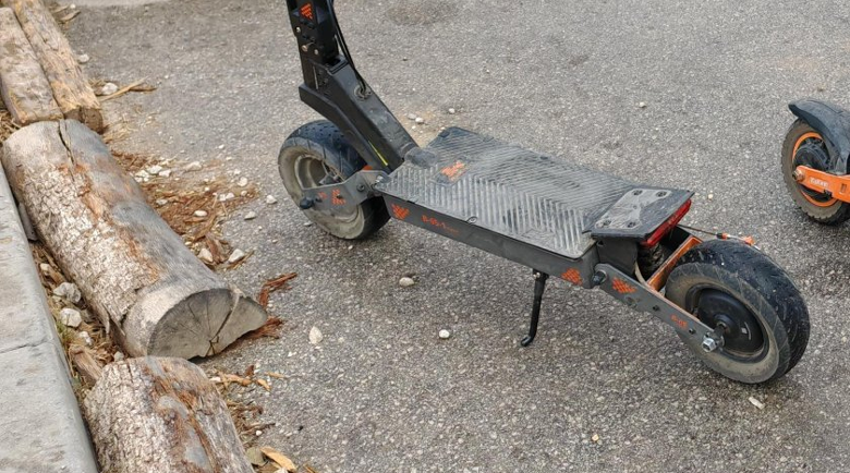 Младеж с тротинетка блъсна 3-годишно дете в Кюстендил