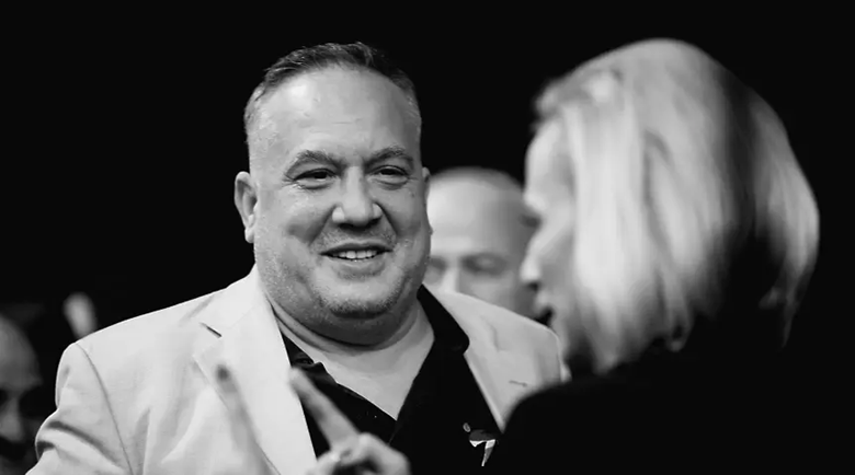 Слави Бинев е убит в дома му по време на спор за пари с познати